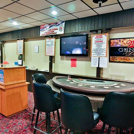 Great American Inn & SuitesDevils Lake エクステリア 写真